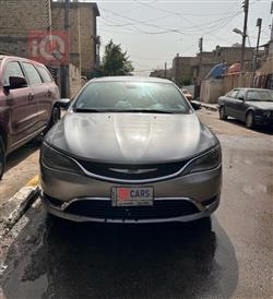 كرايسلر 200